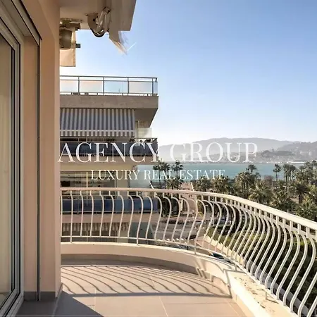 Apartman Magnifique Penthouse Vue Mer, Proche Croisette